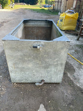 Load image into Gallery viewer, Large Galvanised Vintage Riveted Water Tank / Planter