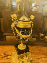 Load image into Gallery viewer, Italian Marble & Brass Table Lamp By ‘Brevettato’, Louis XIV Style