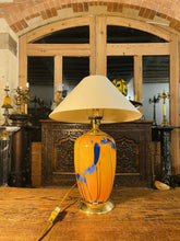 Load image into Gallery viewer, Vintage Murano Glass Table Lamp With Gold Plated Fittings