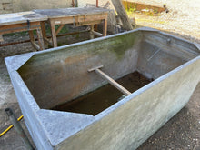 Load image into Gallery viewer, Large Galvanised Vintage Riveted Water Tank / Planter