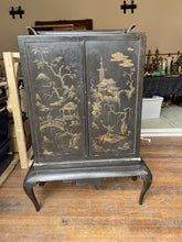 Load image into Gallery viewer, Regency 19th Century Chinoiserie Black Lacquered Cabinet