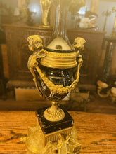 Load image into Gallery viewer, Italian Marble &amp; Brass Table Lamp By ‘Brevettato’, Louis XIV Style
