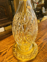 Load image into Gallery viewer, Pair Of French Cut Crystal &amp; Gilded Brass Table Lamp “Cristal D’albert” Vintage
